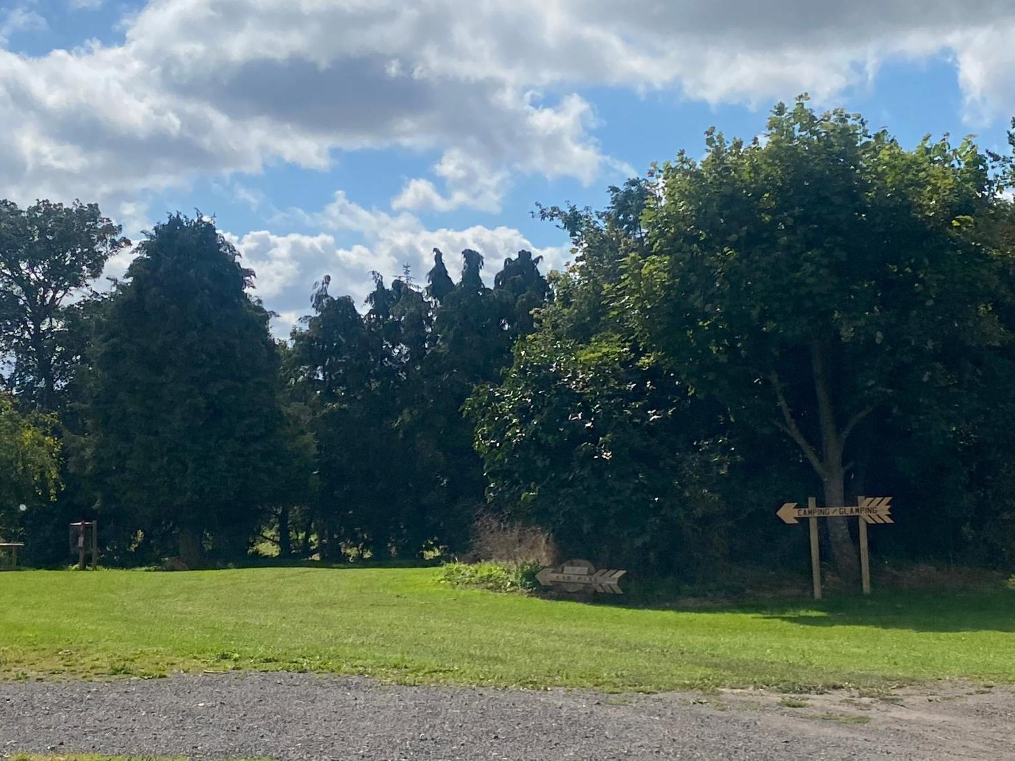 Hotel Roe Deer Meadow At Carr House Farm Scarborough Exterior foto