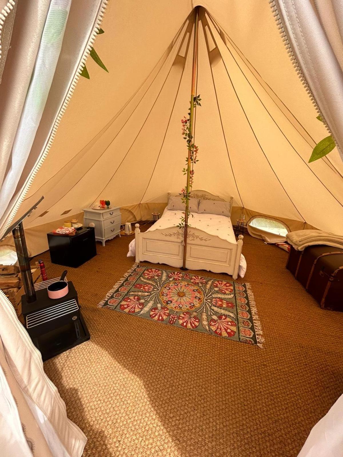 Hotel Roe Deer Meadow At Carr House Farm Scarborough Exterior foto